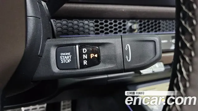 Kia Tasman Tasman 2.5T Бензин 4WD — Фото автомобиля 9