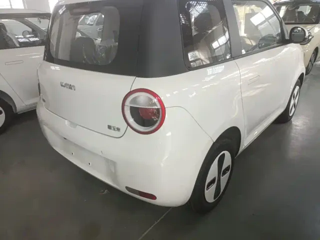 Changan Lumin — Фото автомобиля 7