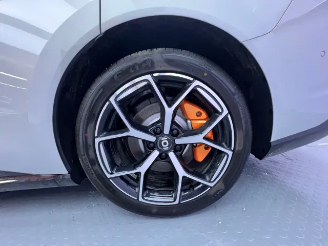 Changan Qiyuan A06 — Фото автомобиля 12