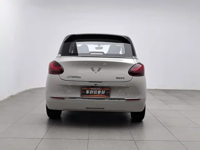 Wuling Bingo — Фото автомобиля 4