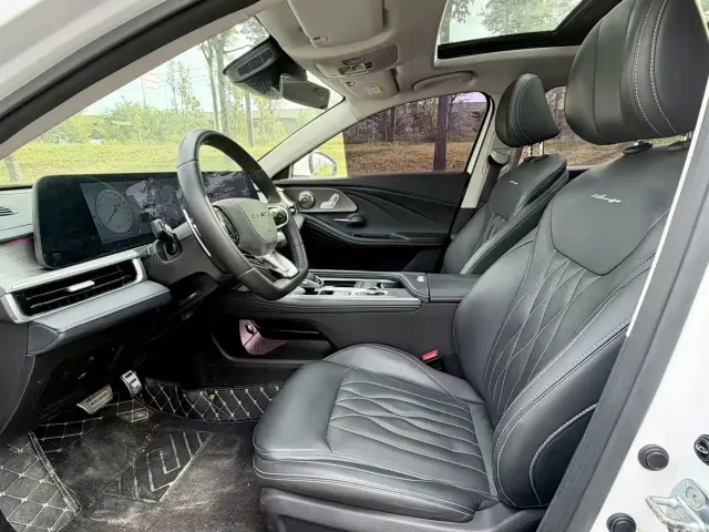 Chery Arrizo 8 — Фото автомобиля 4