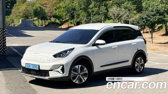 Фотография автомобиля — Kia Niro