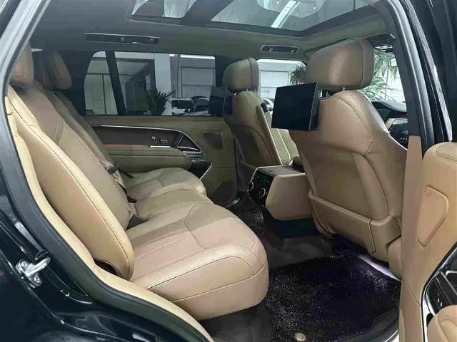 Land Rover Range Rover — Фото автомобиля 16