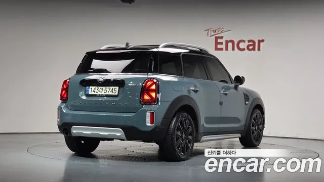 MINI Countryman — Фото автомобиля 2