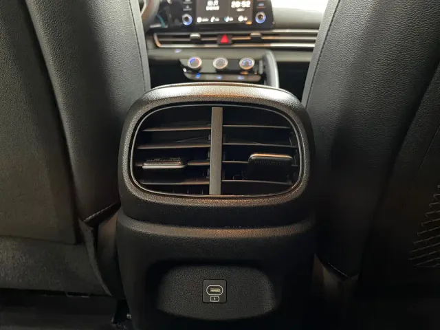 Hyundai Elantra — Фото автомобиля 13