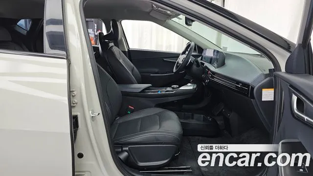 Kia EV6 — Фото автомобиля 10
