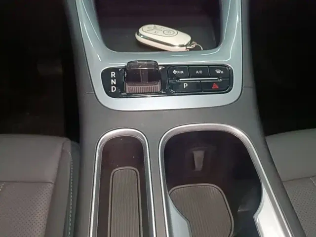 Geely Starry Wish — Фото автомобиля 13