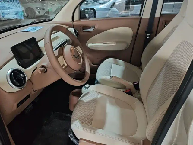 Wuling Hongguang Mini EV — Фото автомобиля 19