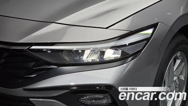 Hyundai Avante CN7 — Фото автомобиля 7