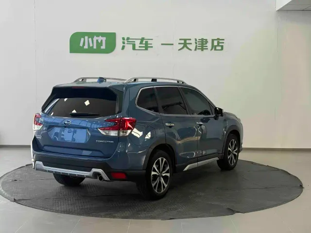 Subaru Forester — Фото автомобиля 8