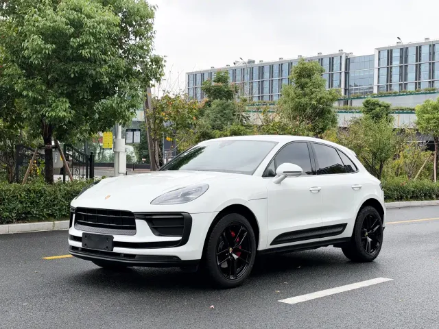 Фотография автомобиля — Porsche Macan