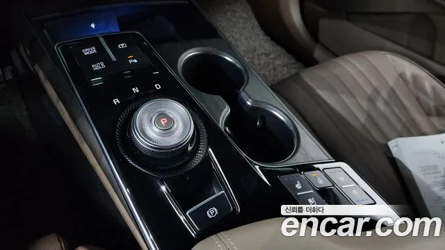 Kia K8 2.5 Бензин 2WD — Фото автомобиля 9