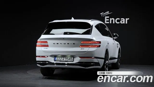 Genesis GV80 — Фото автомобиля 3