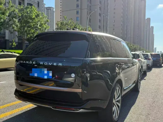 Land Rover Range Rover — Фото автомобиля 5