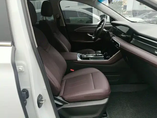 Jetour X90 Plus — Фото автомобиля 24