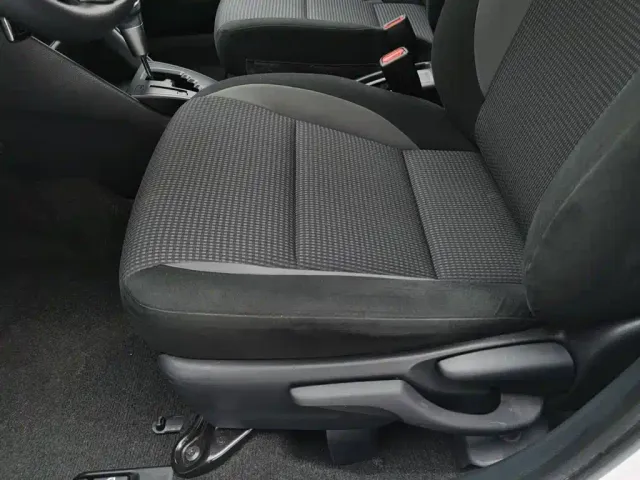 Toyota Vios — Фото автомобиля 20