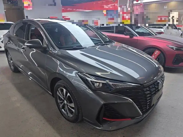 Changan Eado — Фото автомобиля 3