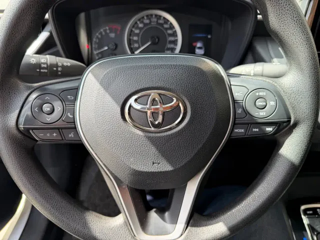 Toyota Corolla — Фото автомобиля 10