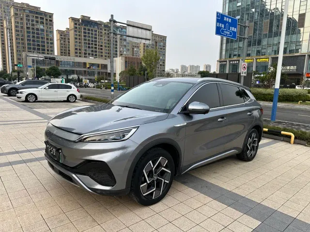 BYD Yuan PLUS — Фото автомобиля 3