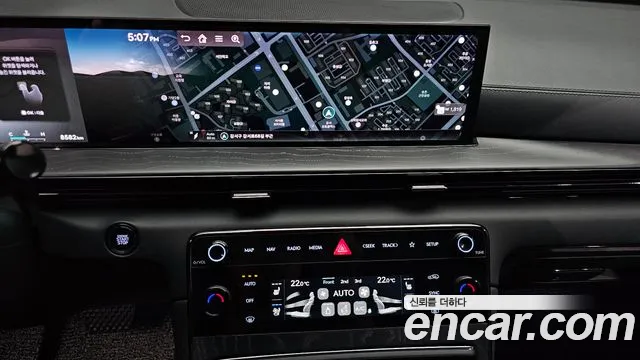 Genesis GV80 — Фото автомобиля 20