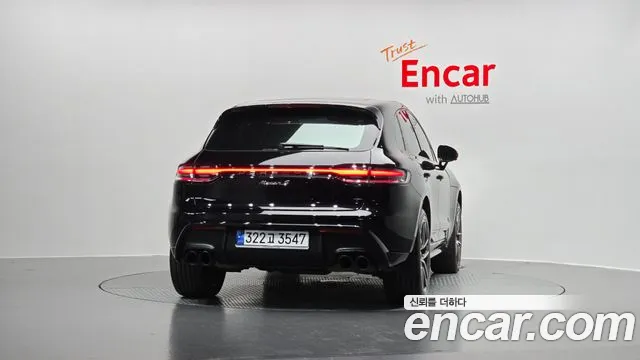 Porsche Macan — Фото автомобиля 4