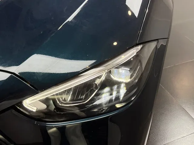 Mercedes-Benz C-Class — Фото автомобиля 20