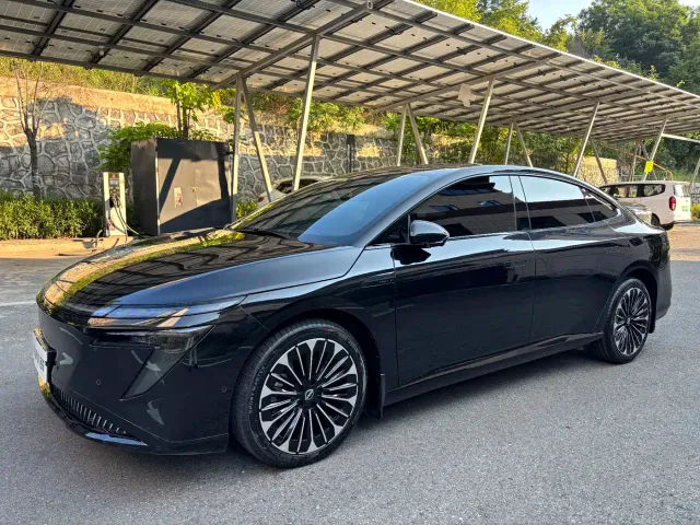 Фотография автомобиля — Nissan N7