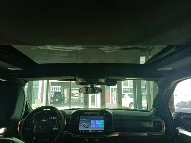 Ford F-150 Raptor — Фото автомобиля 17