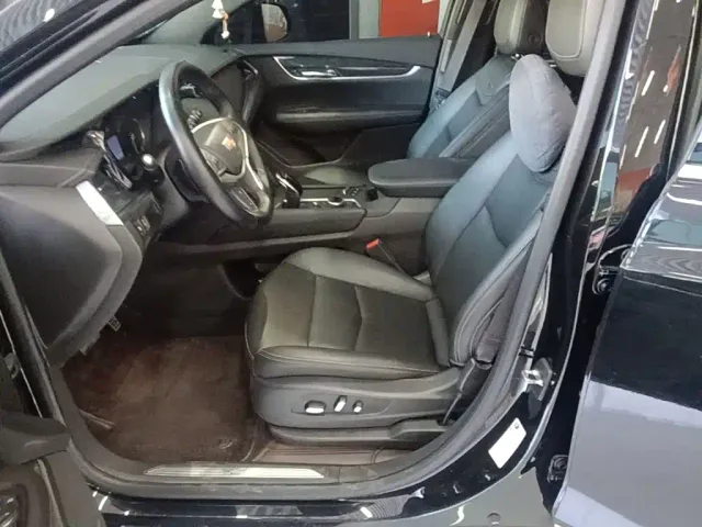 Cadillac XT5 — Фото автомобиля 14