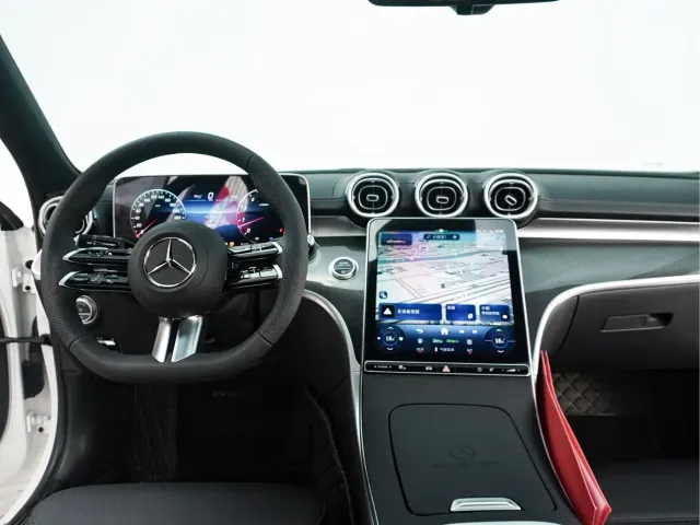 Mercedes-Benz C-Class — Фото автомобиля 18