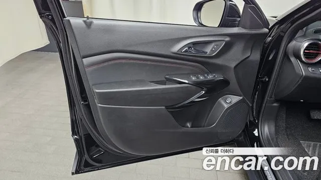 ChevroletGMDaewoo Trax Trax Кроссовер — Фото автомобиля 24