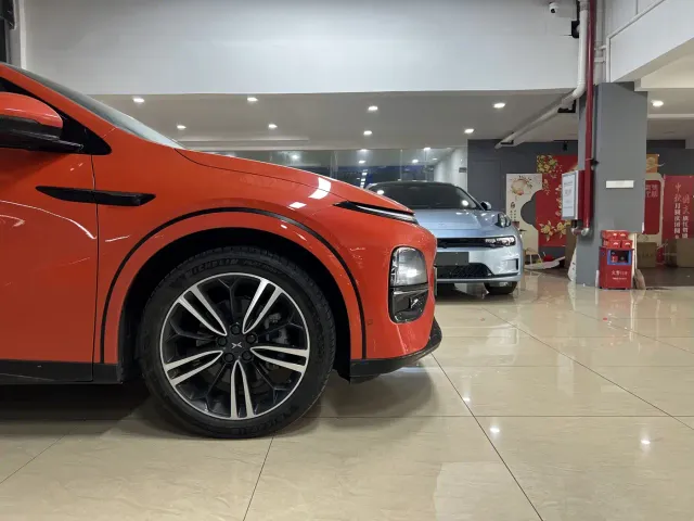 XPeng XPeng G6 2023 700 AWD Performance Max — Фото автомобиля 4