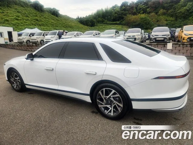 Hyundai Grandeur GN7 — Фото автомобиля 5