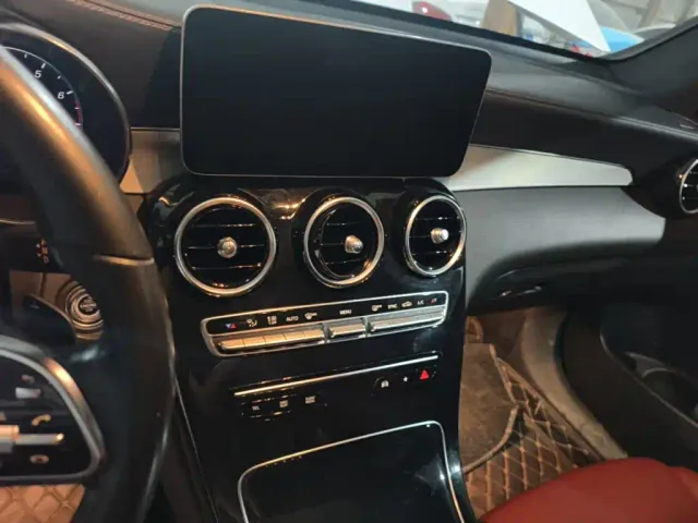 Mercedes-Benz GLC Coupe — Фото автомобиля 12