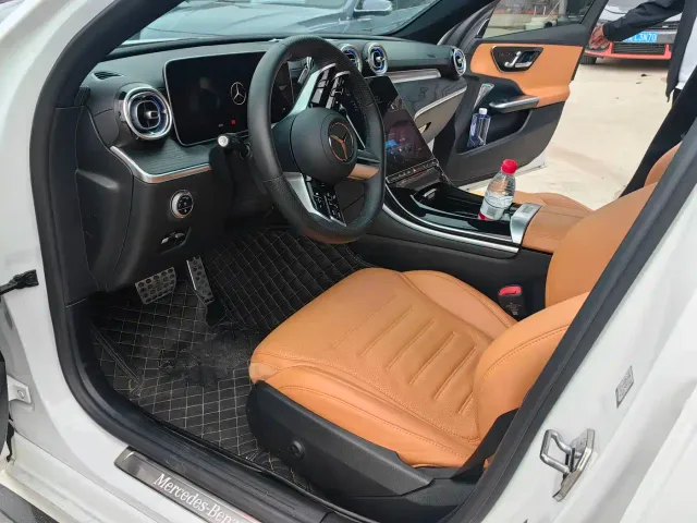 Mercedes-Benz C-Class — Фото автомобиля 10