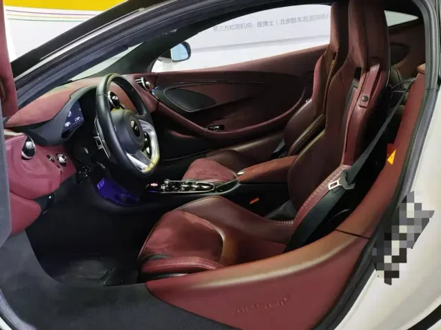 McLaren GT — Фото автомобиля 7