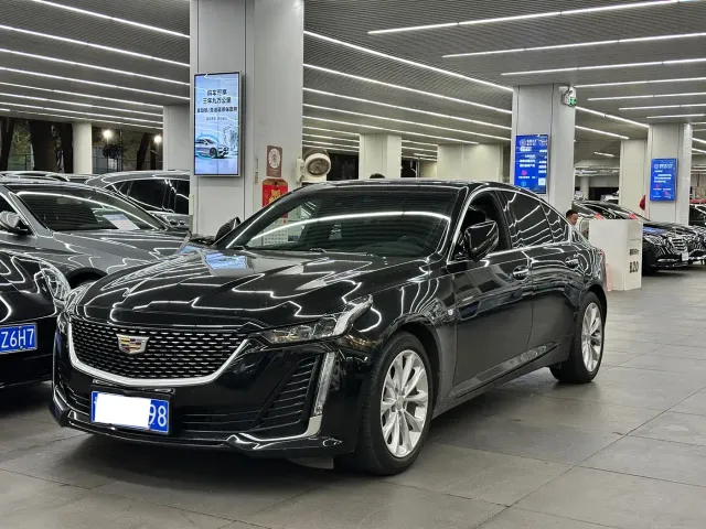 Фотография автомобиля — Cadillac CT5