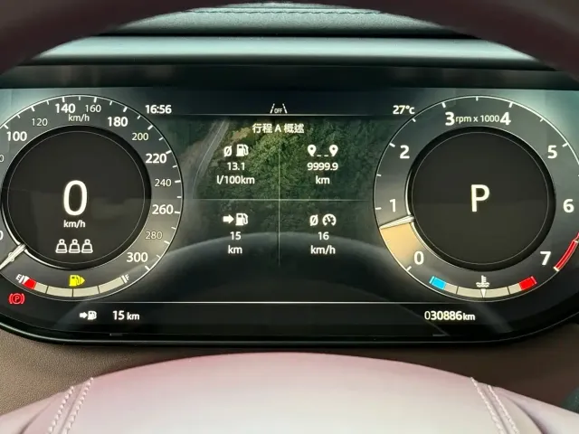 Land Rover Range Rover Sport — Фото автомобиля 14