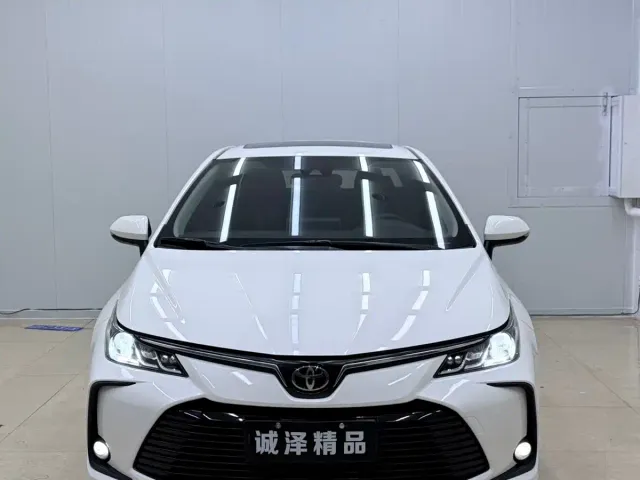 Toyota Corolla — Фото автомобиля 2