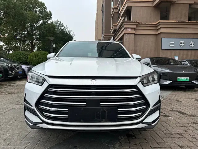 BYD Song Pro — Фото автомобиля 2