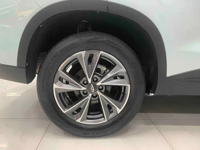 Chery Omoda 5 — Фото автомобиля 18