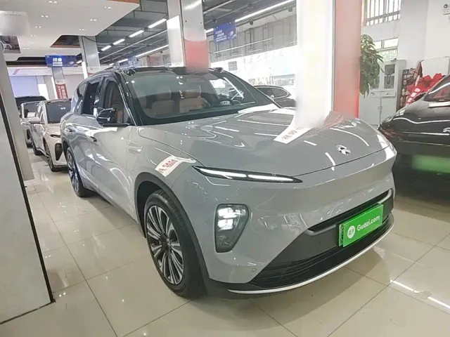 Nio ES8 — Фото автомобиля 3