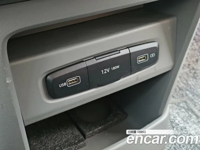 Hyundai Staria — Фото автомобиля 19