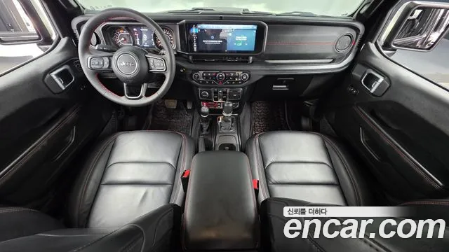 Jeep Wrangler — Фото автомобиля 10