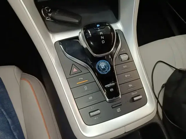 BYD Song Pro — Фото автомобиля 13