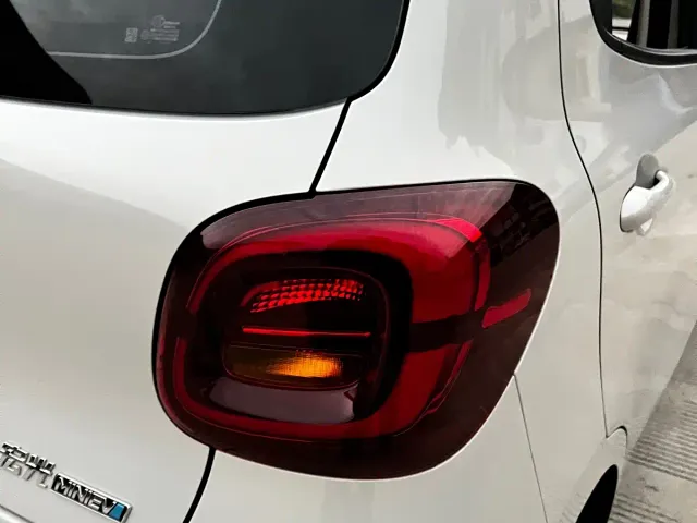 Wuling Hongguang Mini EV — Фото автомобиля 18
