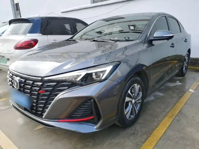 Фотография автомобиля — Changan Eado