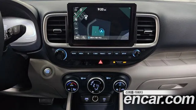 Hyundai Venue — Фото автомобиля 18