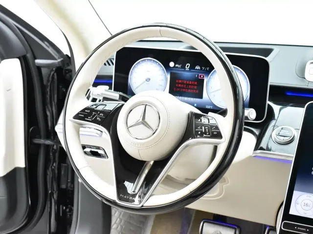 Mercedes-Benz Maybach S-Class — Фото автомобиля 10