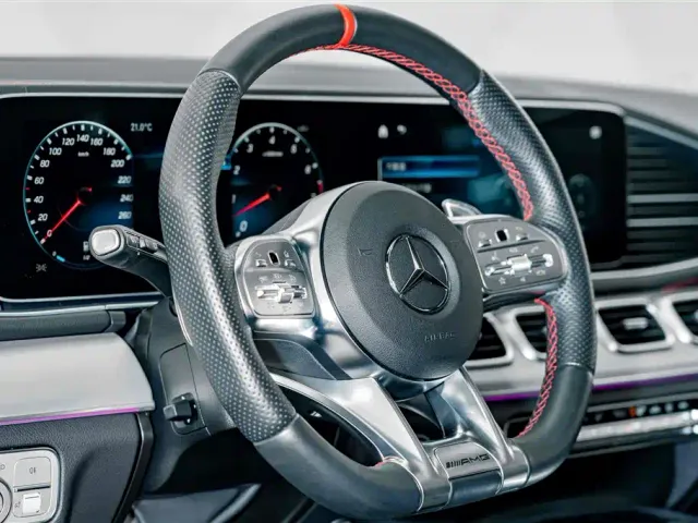 Mercedes-Benz GLE-Class AMG — Фото автомобиля 9